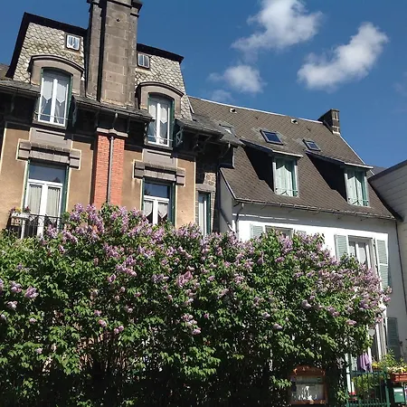 Bed and breakfast Chambres D'hotes Les Garconnieres Du Sancy *